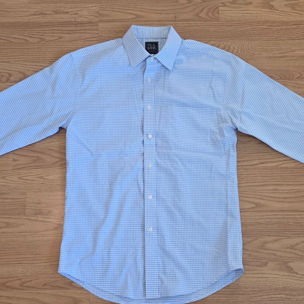 Jos A. Bank Slim Fit Men's Casual Button Down Shirt